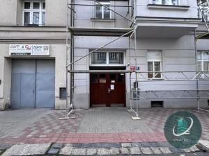 Pronájem obchodního prostoru, Praha - Libeň, Na žertvách, 55 m2