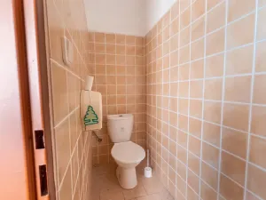 Pronájem výrobních prostor, Libouchec, 261 m2