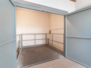 Pronájem výrobních prostor, Libouchec, 261 m2