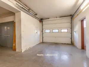 Pronájem výrobních prostor, Libouchec, 261 m2