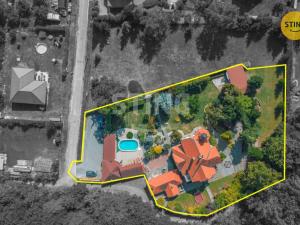 Prodej rodinného domu, Hroubovice, 500 m2