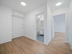 Pronájem bytu 2+kk, Praha - Chodov, Líbalova, 59 m2