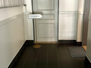 Pronájem kanceláře, Praha - Smíchov, Holečkova, 24 m2