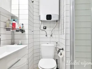 Pronájem bytu 1+kk, Brno - Královo Pole, Ruská, 20 m2