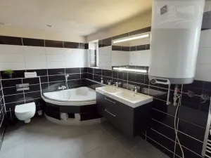 Prodej zemědělské usedlosti, Lom, 420 m2