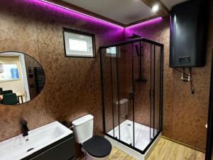 Prodej - jiné, Praha - Staré Město, Betlémské náměstí, 24 m2