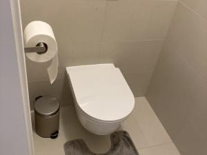 Pronájem bytu 2+kk, Praha - Vysočany, Pechmanových, 54 m2