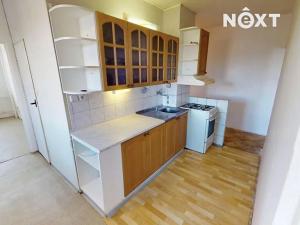 Prodej bytu 3+1, Říčany, Komenského náměstí, 62 m2