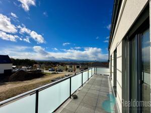 Prodej bytu 4+kk, Vráto, Na Pěšině, 99 m2