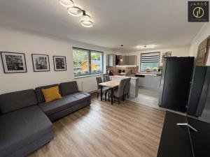 Prodej rodinného domu, Praha, Kamýcká, 110 m2