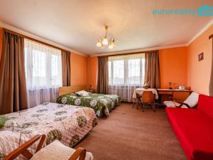 Prodej rodinného domu, Pláně - Ondřejov, 270 m2