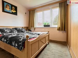 Prodej bytu 3+1, Ostrov, Vančurova, 73 m2