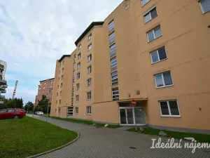 Pronájem bytu 1+kk, Brno - Židenice, Bělohorská, 38 m2