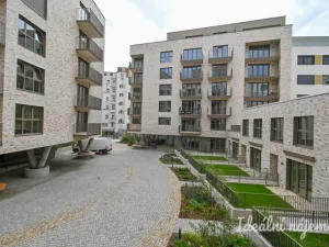 Pronájem bytu 1+kk, Brno, Bratislavská, 37 m2