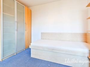 Pronájem bytu 3+1, Brno, Strnadova, 73 m2