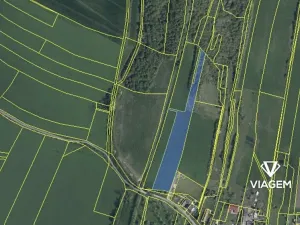 Prodej podílu pozemku pro bydlení, Dobrovice, 2276 m2