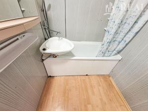 Prodej bytu 2+1, Chomutov, Holešická, 62 m2