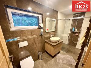 Prodej rodinného domu, Děpoltovice - Nivy, 250 m2