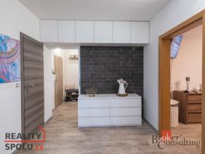 Prodej bytu 4+1, Brno - Židenice, Bořetická, 85 m2