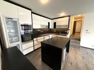 Pronájem bytu 3+kk, Moravské Knínice, Pod Školou, 114 m2