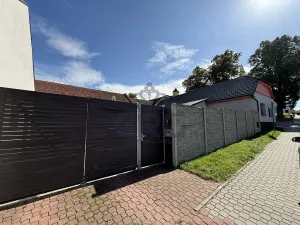 Pronájem bytu 3+kk, Moravské Knínice, Pod Školou, 114 m2