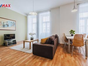 Pronájem bytu 2+kk, Praha - Žižkov, Blahníkova, 53 m2