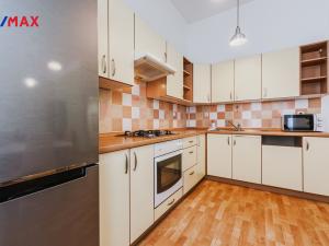 Pronájem bytu 2+kk, Praha - Žižkov, Blahníkova, 53 m2
