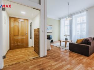 Pronájem bytu 2+kk, Praha - Žižkov, Blahníkova, 53 m2