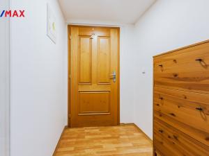 Pronájem bytu 2+kk, Praha - Žižkov, Blahníkova, 53 m2