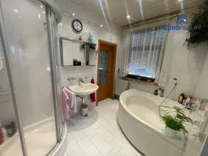 Prodej rodinného domu, Rodewisch,Německo, 146 m2