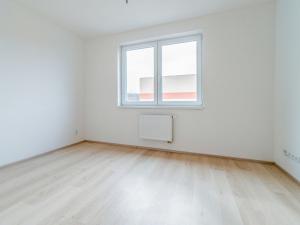 Prodej bytu 2+kk, Jince, Zborovská, 41 m2