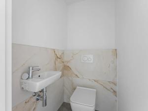 Prodej bytu 2+kk, Jablonec nad Nisou, Krkonošská, 67 m2
