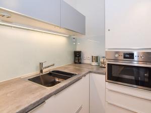 Pronájem bytu 1+kk, Praha - Žižkov, Štítného, 34 m2