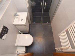 Pronájem bytu 1+kk, Praha - Žižkov, Štítného, 34 m2