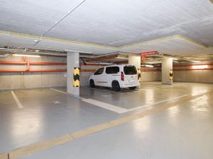 Pronájem bytu 1+kk, Praha - Žižkov, Štítného, 34 m2