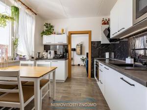 Prodej bytu 3+1, Znojmo, U Lesíka, 70 m2