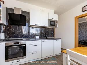 Prodej bytu 3+1, Znojmo, U Lesíka, 70 m2