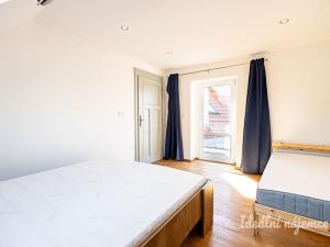 Pronájem bytu 4+kk, Praha - Braník, Pod svahem, 140 m2