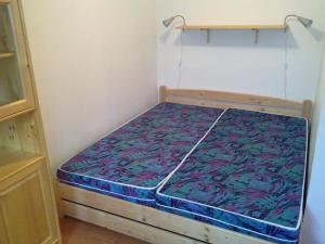 Pronájem bytu 1+kk, Praha - Žižkov, U kněžské louky, 32 m2