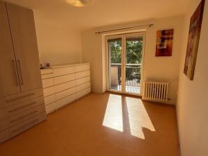 Pronájem bytu 2+1, Hradec Králové, Skupova, 65 m2