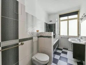 Pronájem bytu 3+1, Praha - Nové Město, Jungmannova, 80 m2