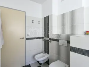 Pronájem bytu 3+1, Praha - Nové Město, Jungmannova, 80 m2