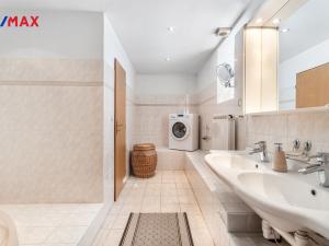 Prodej rodinného domu, Dubá - Zakšín, 380 m2