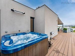 Pronájem bytu 3+kk, Praha - Chodov, Květnového vítězství, 219 m2