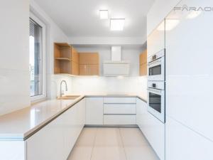 Pronájem bytu 3+kk, Praha - Chodov, Květnového vítězství, 219 m2