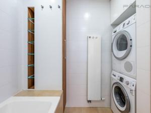 Pronájem bytu 3+kk, Praha - Chodov, Květnového vítězství, 219 m2