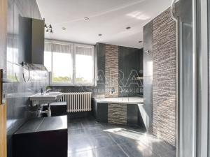 Prodej vícegeneračního domu, Petrovice u Karviné, 202 m2
