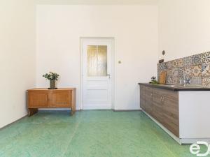 Prodej bytu 2+1, Kolín - Kolín IV, Dukelských hrdinů, 105 m2