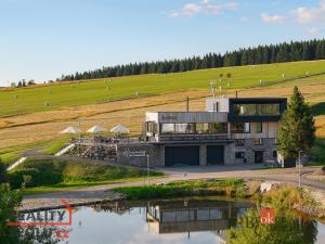 Prodej bytu 2+kk, Boží Dar, 71 m2