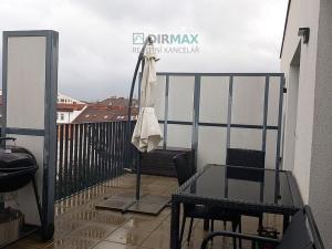 Pronájem bytu 1+kk, Plzeň, Radyňská, 71 m2